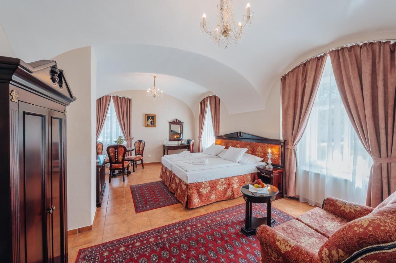 Zamek Hradek U Susice Hotel Ngoại thất bức ảnh