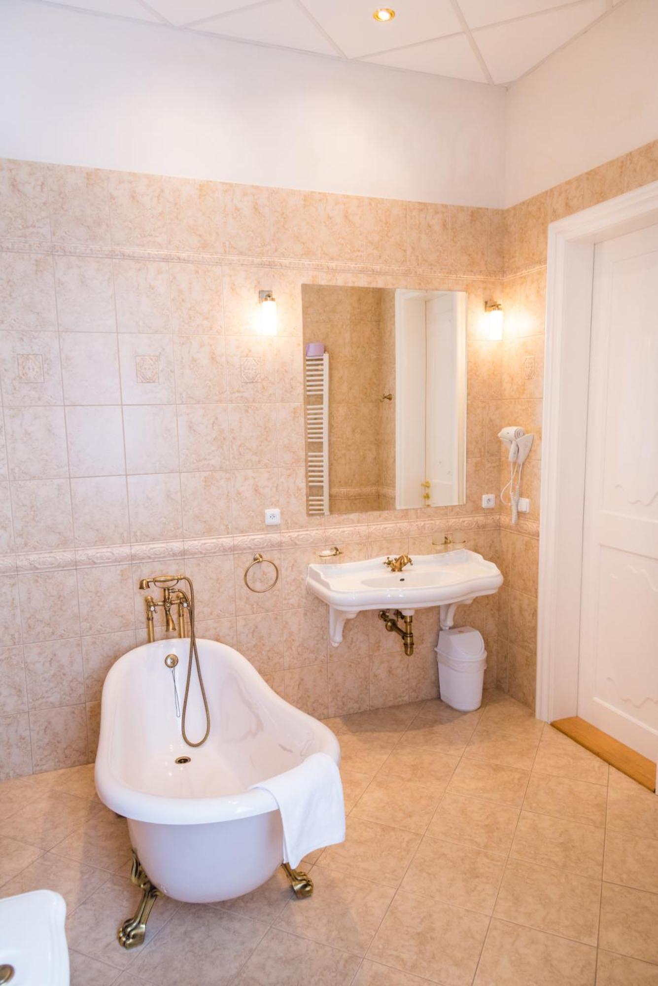 Zamek Hradek U Susice Hotel Phòng bức ảnh